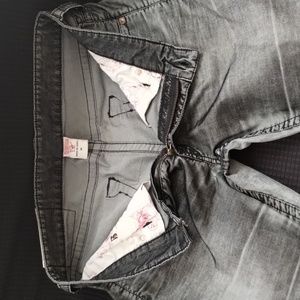 True Religion Bobby jeans